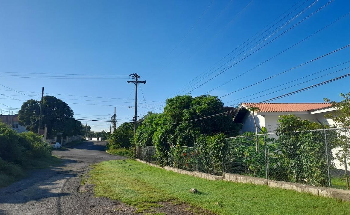 Twenty-Third image of 655 Marlie Mount in Old Harbour, St. Catherine, Jamaica - property is For Sale