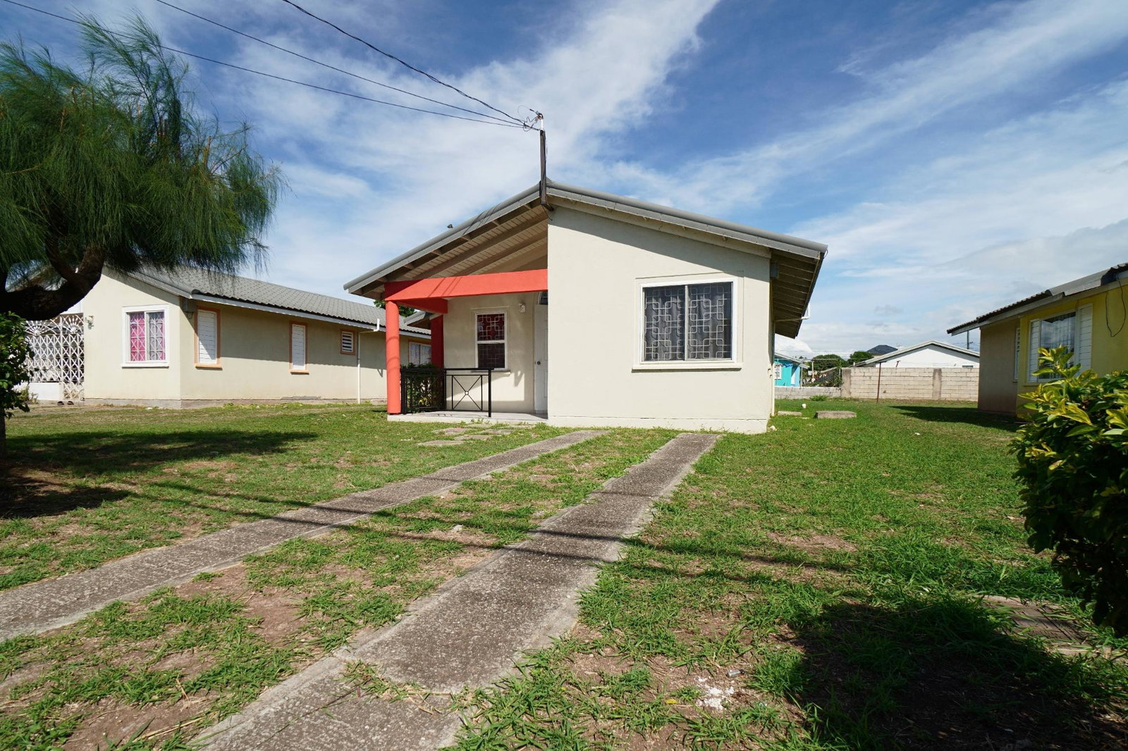 Fourth image of 100 Whitewing Circle, 467, th in Old Harbour, St. Catherine, Jamaica - property is For Rent