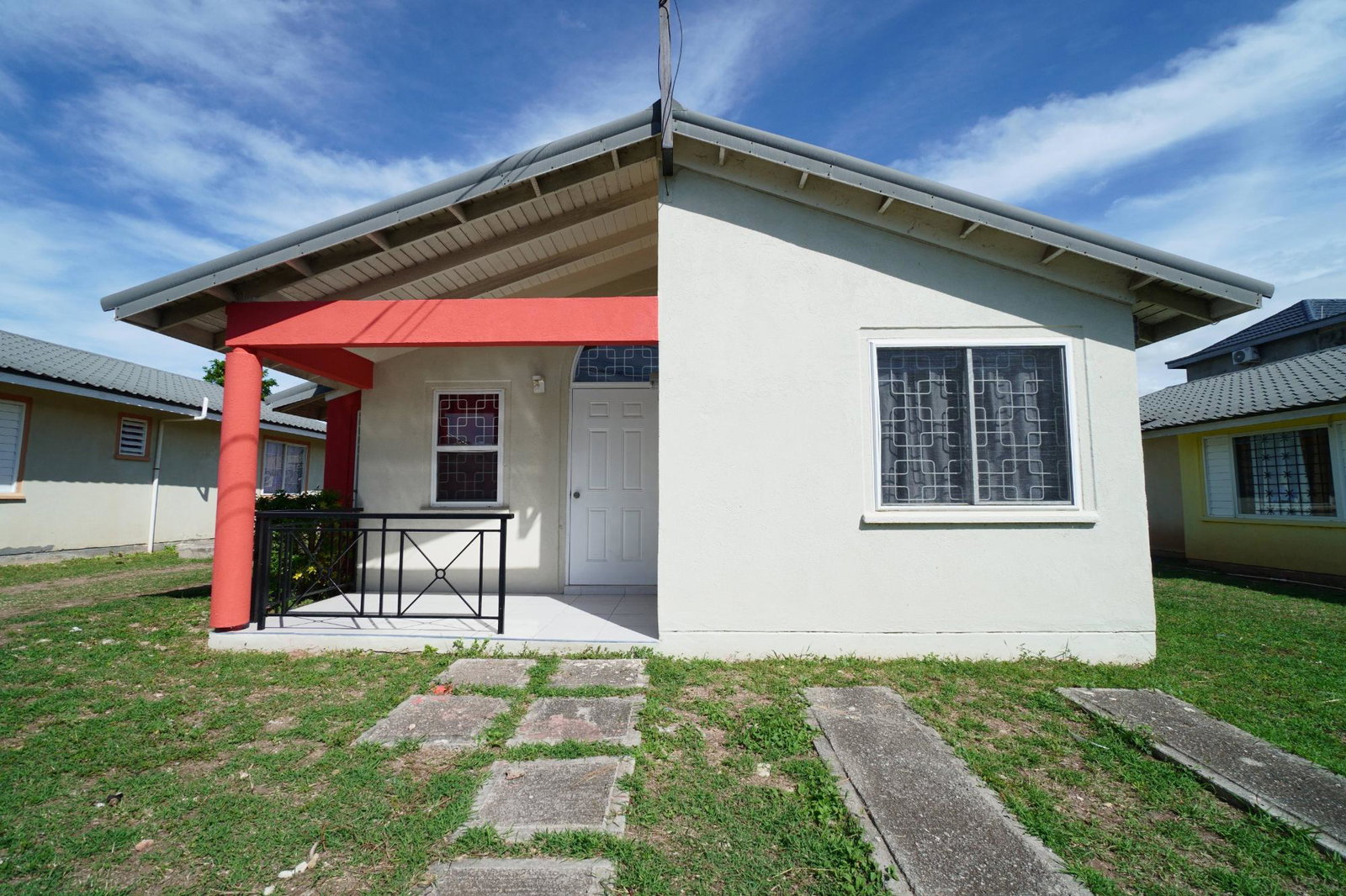 Sixth image of 100 Whitewing Circle, 467, th in Old Harbour, St. Catherine, Jamaica - property is For Rent