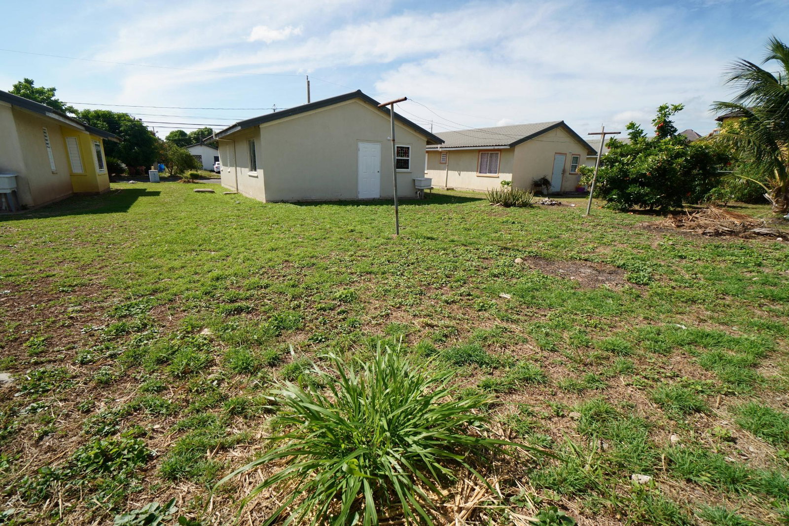 Eighth image of 100 Whitewing Circle, 467, th in Old Harbour, St. Catherine, Jamaica - property is For Rent