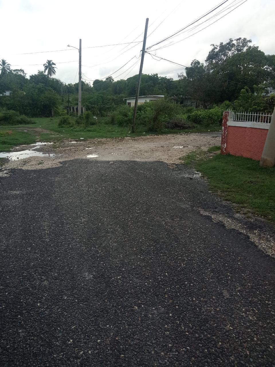 Fifth image of 76 Avondale Drive in May Pen, Clarendon, Jamaica - property is For Sale