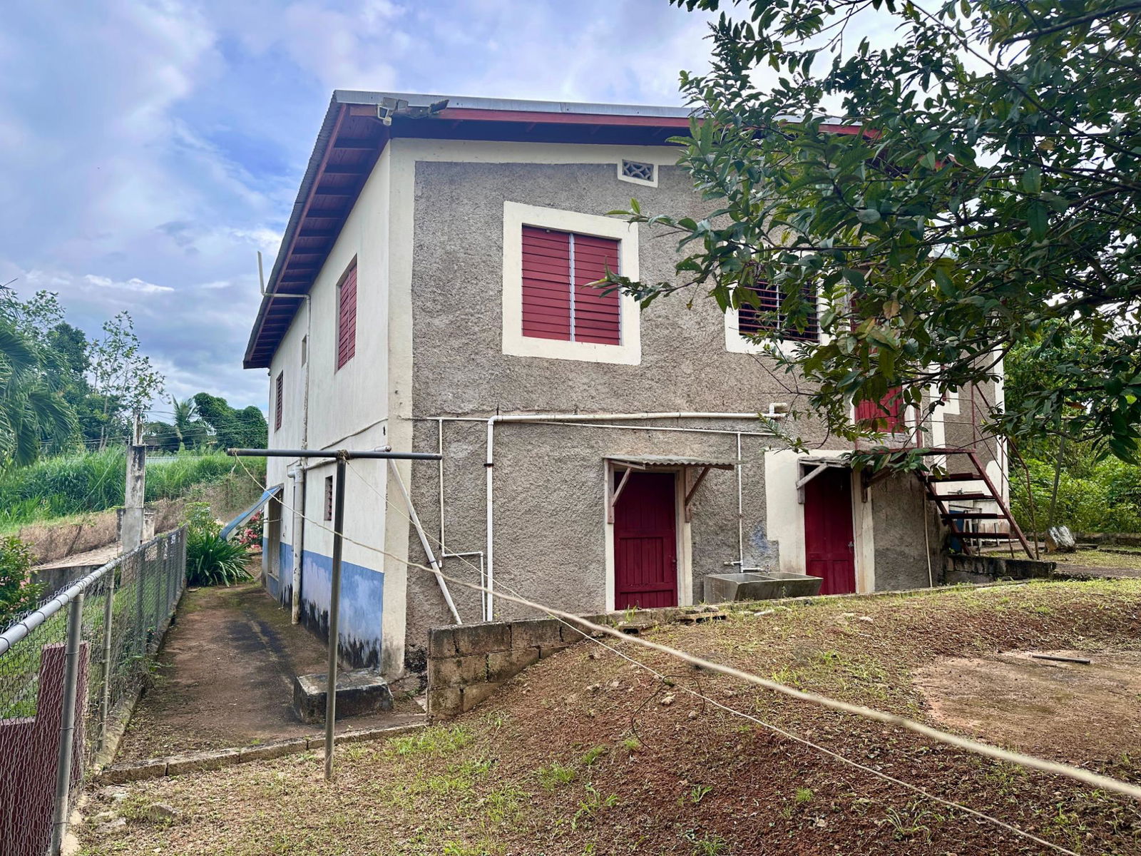 Charming-Split-Level-Home-for-Sale-in-St.-Catherine-Jamaica Fourth image of 2 Rose Hall in Linstead, St. Catherine, Jamaica - property is For Sale
