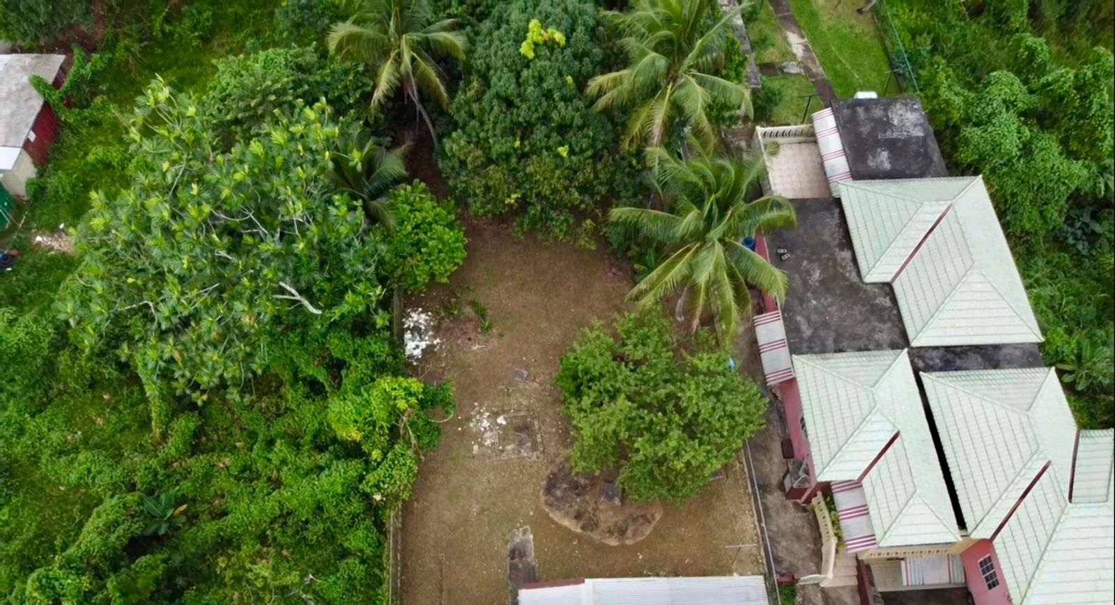 Charming-Split-Level-Home-for-Sale-in-St.-Catherine-Jamaica Ninth image of 2 Rose Hall in Linstead, St. Catherine, Jamaica - property is For Sale