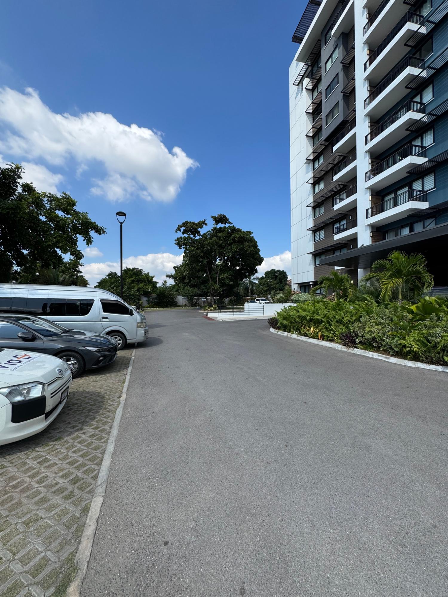 Twenty-Ninth image of 402-21 Braemar Avenue in Kingston 5, St. Andrew, Jamaica - property is For Sale