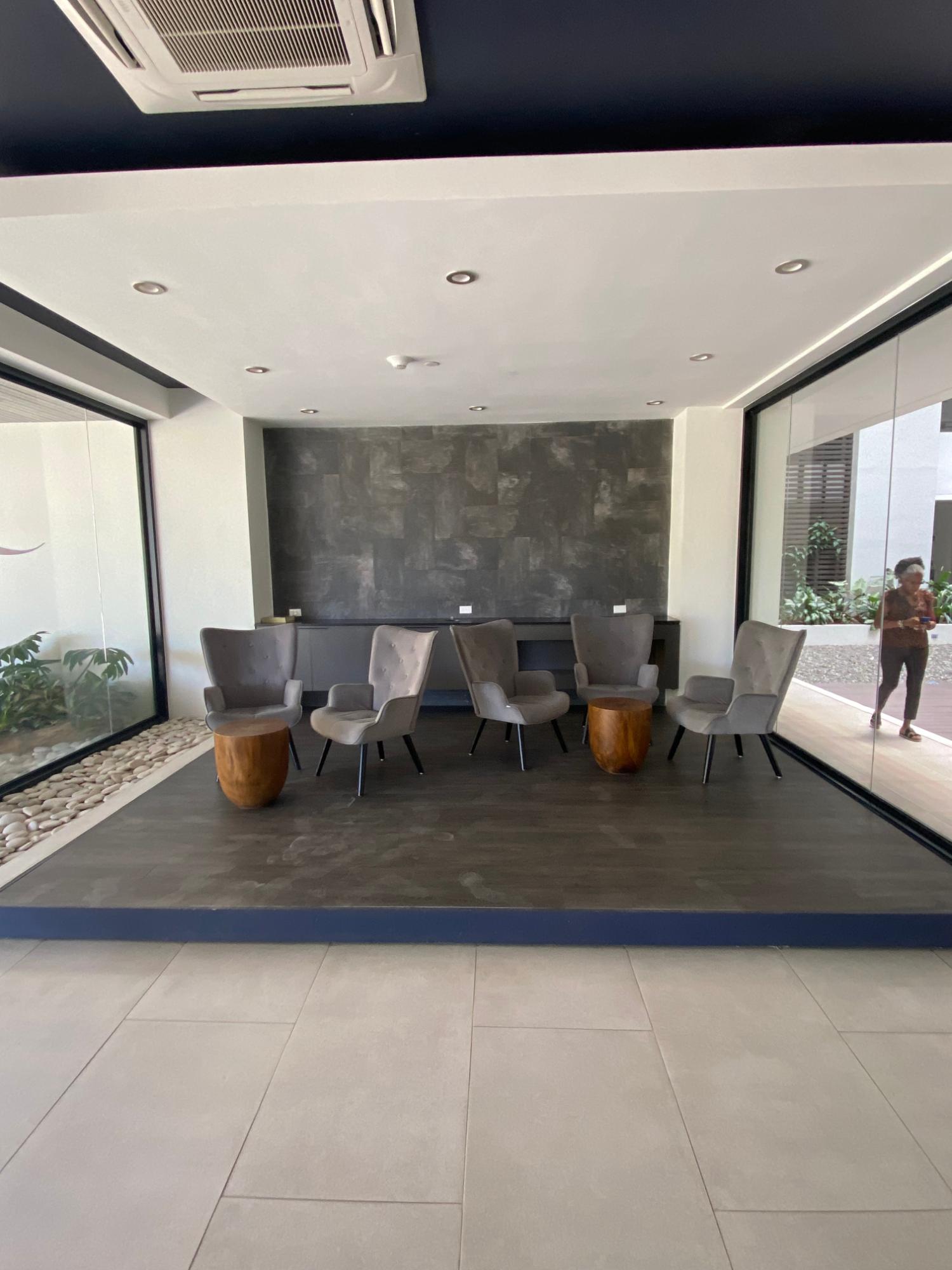 Sixth image of 402-21 Braemar Avenue in Kingston 5, St. Andrew, Jamaica - property is For Sale
