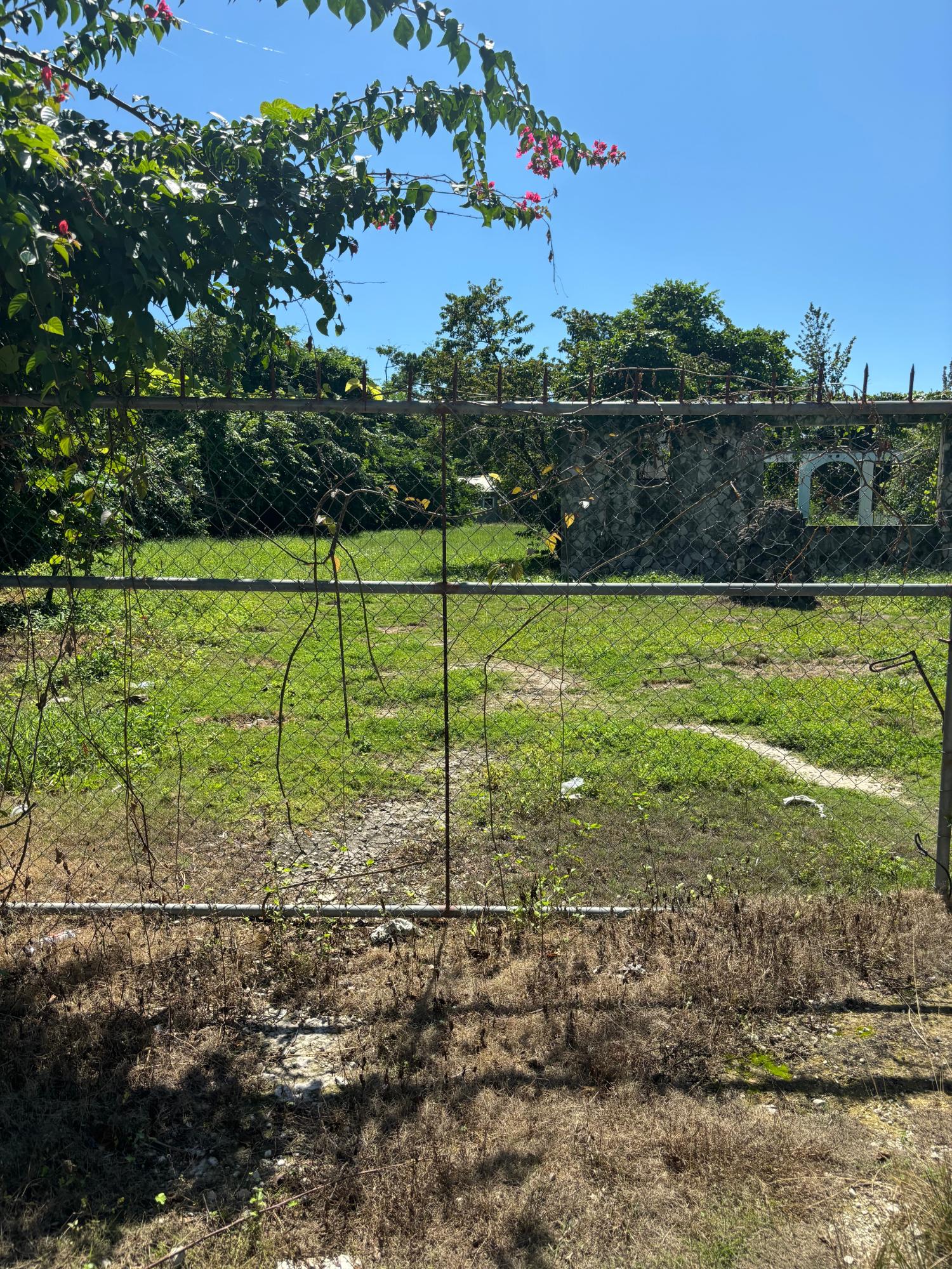 Fourth image of Summerset Lane in Negril, Westmoreland, Jamaica - property is For Sale