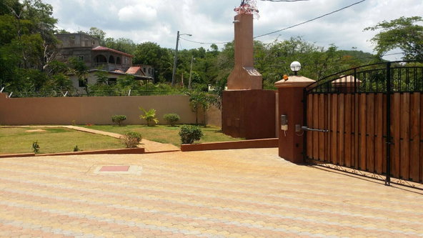 Ninth image of 398 Pinnacle Way, St. Jago he in St. Jago Heights, St. Catherine, Jamaica - property is For Sale