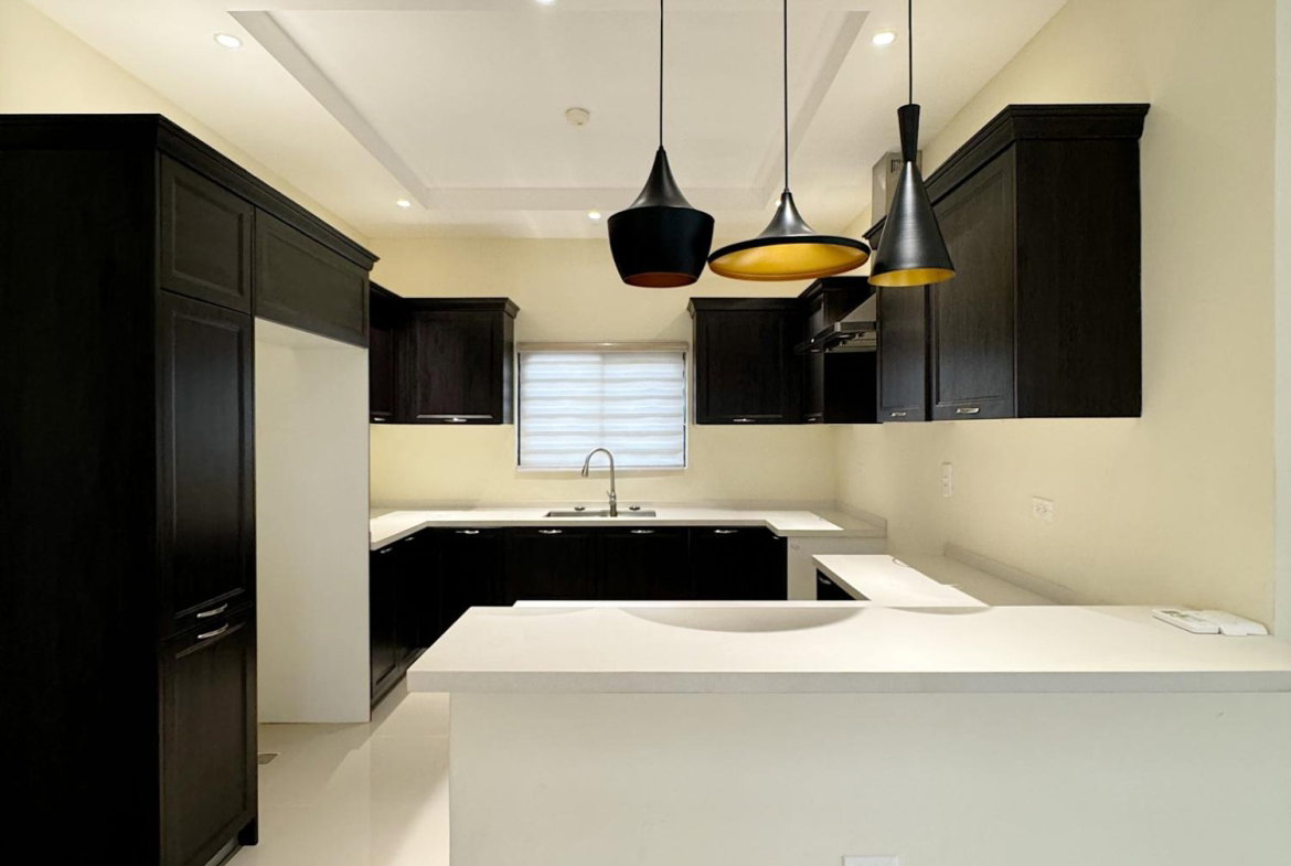 Fourth image of 186- Pyramid Point in Ocho Rios, St. Ann, Jamaica - property is For Rent