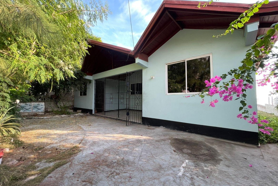 First image of 16 Seashore Drive in Kingston 17, St. Andrew, Jamaica - property is For Sale