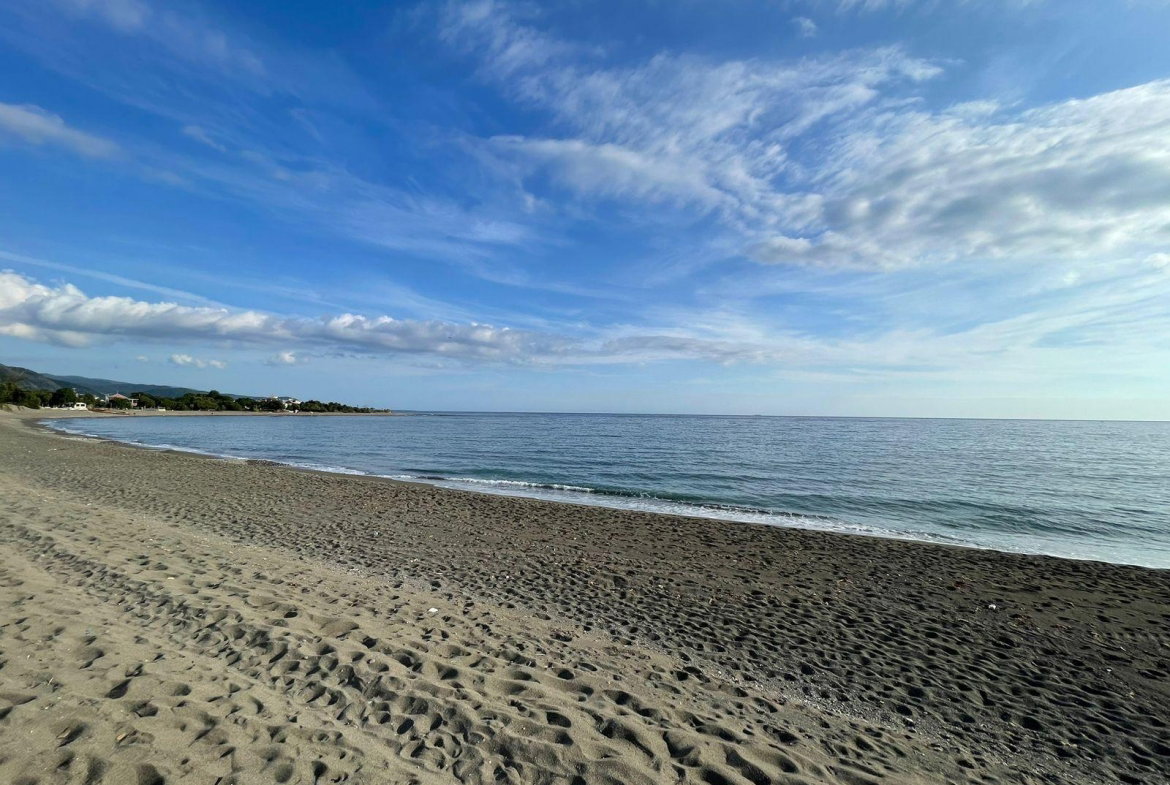Seventeenth image of 16 Seashore Drive in Kingston 17, St. Andrew, Jamaica - property is For Sale