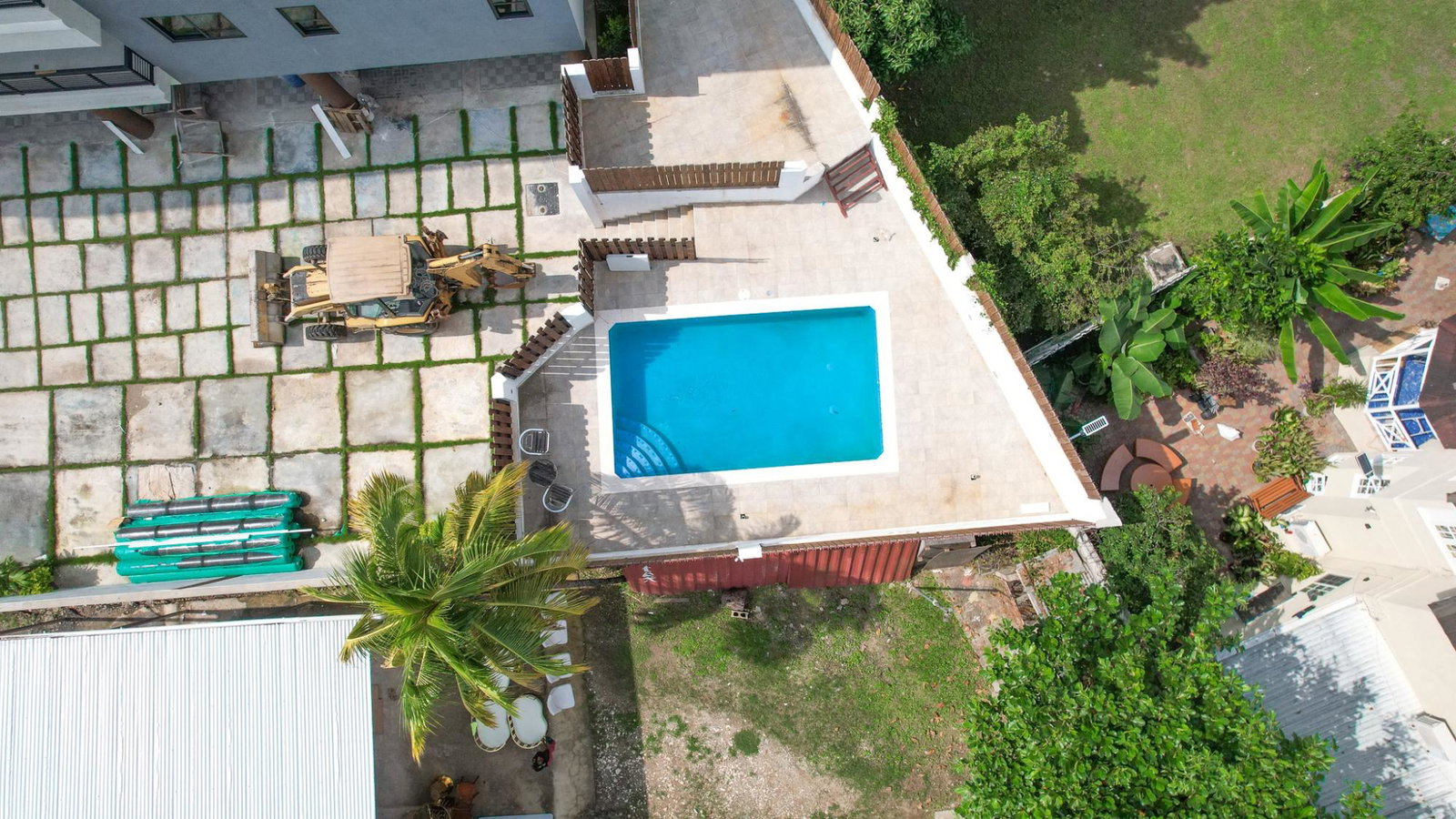 Tenth image of 9-12 St. Michael's Terrace in Kingston 6, St. Andrew, Jamaica - property is For Sale