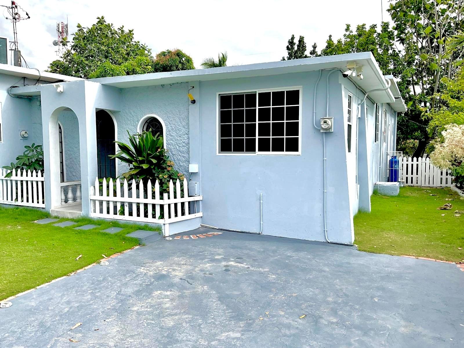 Exquisite-5-Bedroom-House-for-Sale-in-Meadowbrook-Jamaica Sixth image of 17 Meadowland Drive in Kingston 19, St. Andrew, Jamaica - property is For Sale