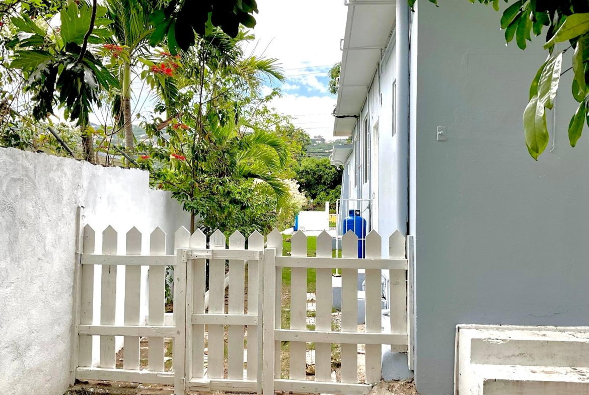 Seventh image of 17 Meadowland Drive in Kingston 19, St. Andrew, Jamaica - property is For Sale