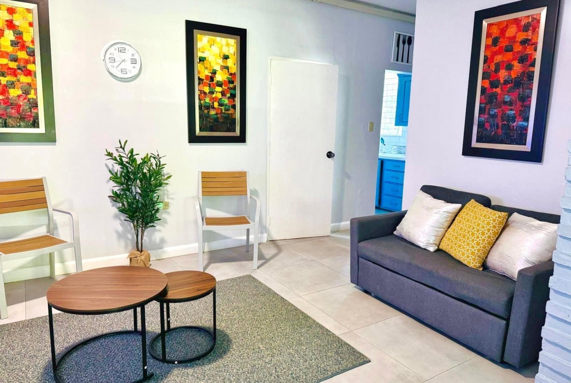 Ninth image of 17 Meadowland Drive in Kingston 19, St. Andrew, Jamaica - property is For Sale