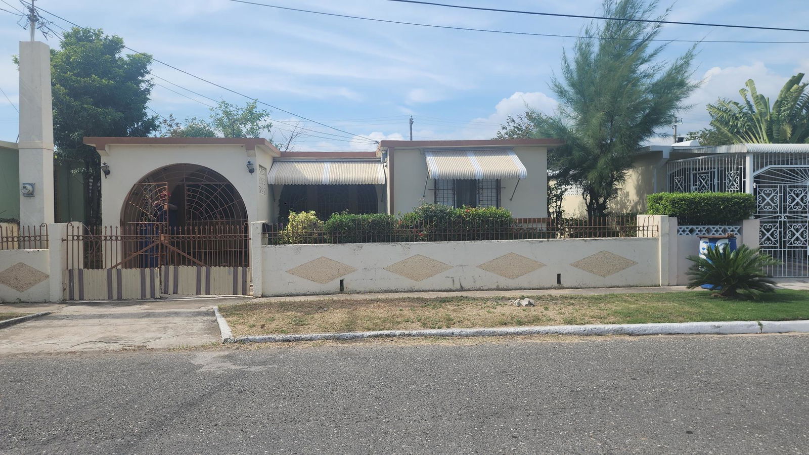 Second image of 8 Hallandale Ave, in Passage Fort, St. Catherine, Jamaica - property is For Sale