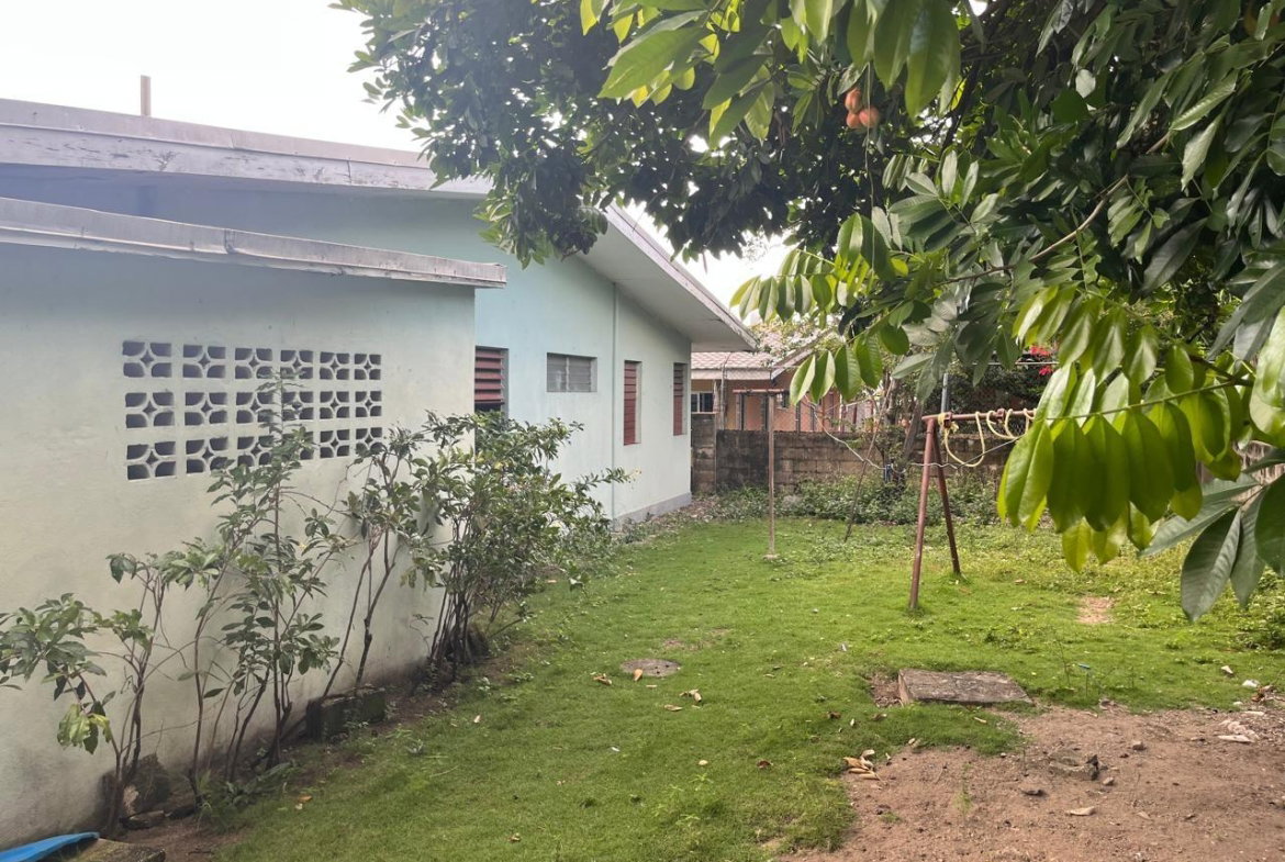 Thirteenth image of 6 Roehampton Close in Kingston 19, St. Andrew, Jamaica - property is For Sale