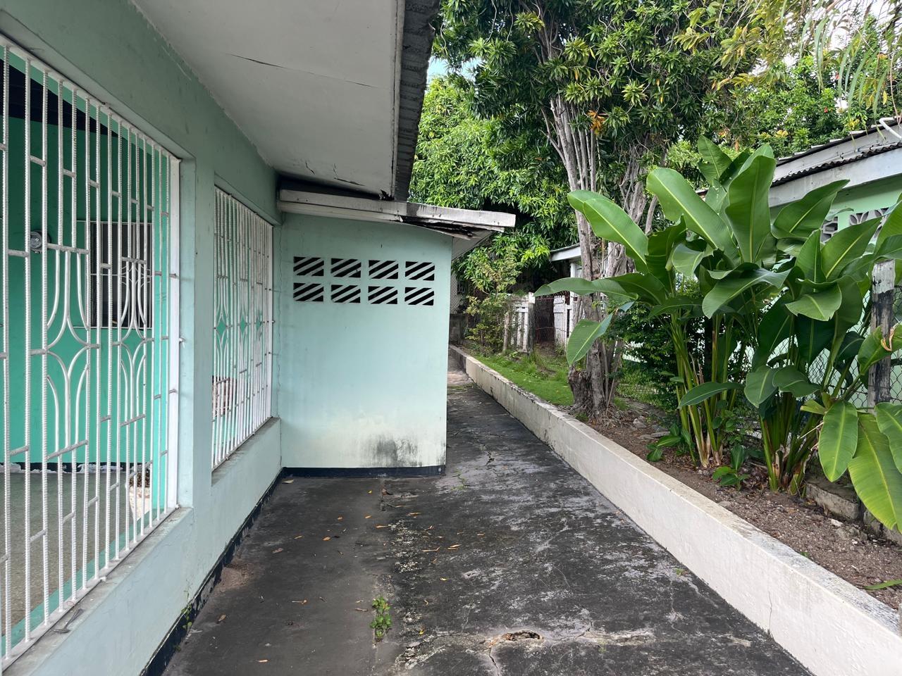 Fifth image of 6 Roehampton Close in Kingston 19, St. Andrew, Jamaica - property is For Sale