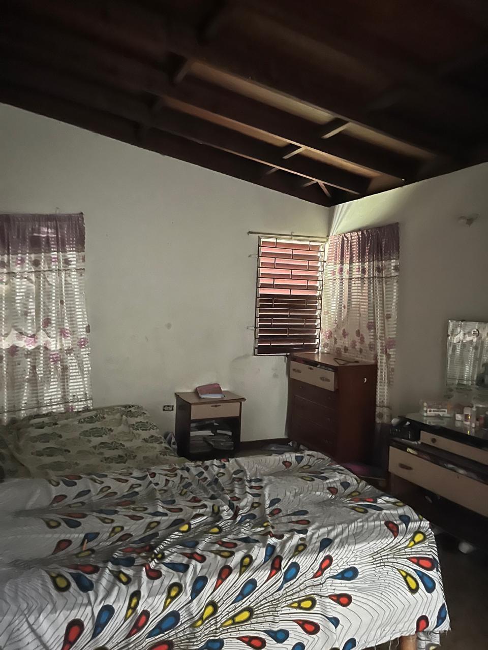 Seventh image of 6 Roehampton Close in Kingston 19, St. Andrew, Jamaica - property is For Sale