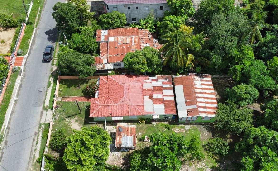 Second image of 44 Sydenham Avenue in Sydenham, St. Catherine, Jamaica - property is For Sale