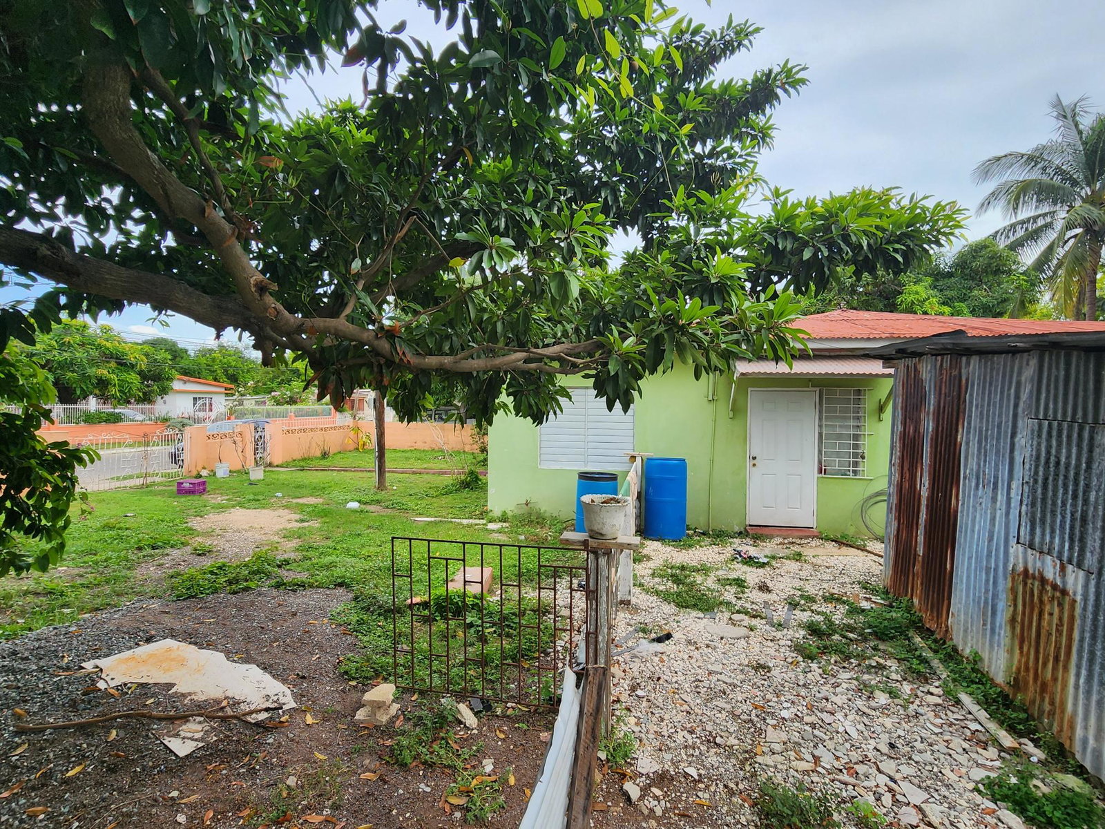 Thirteenth image of 44 Sydenham Avenue in Sydenham, St. Catherine, Jamaica - property is For Sale