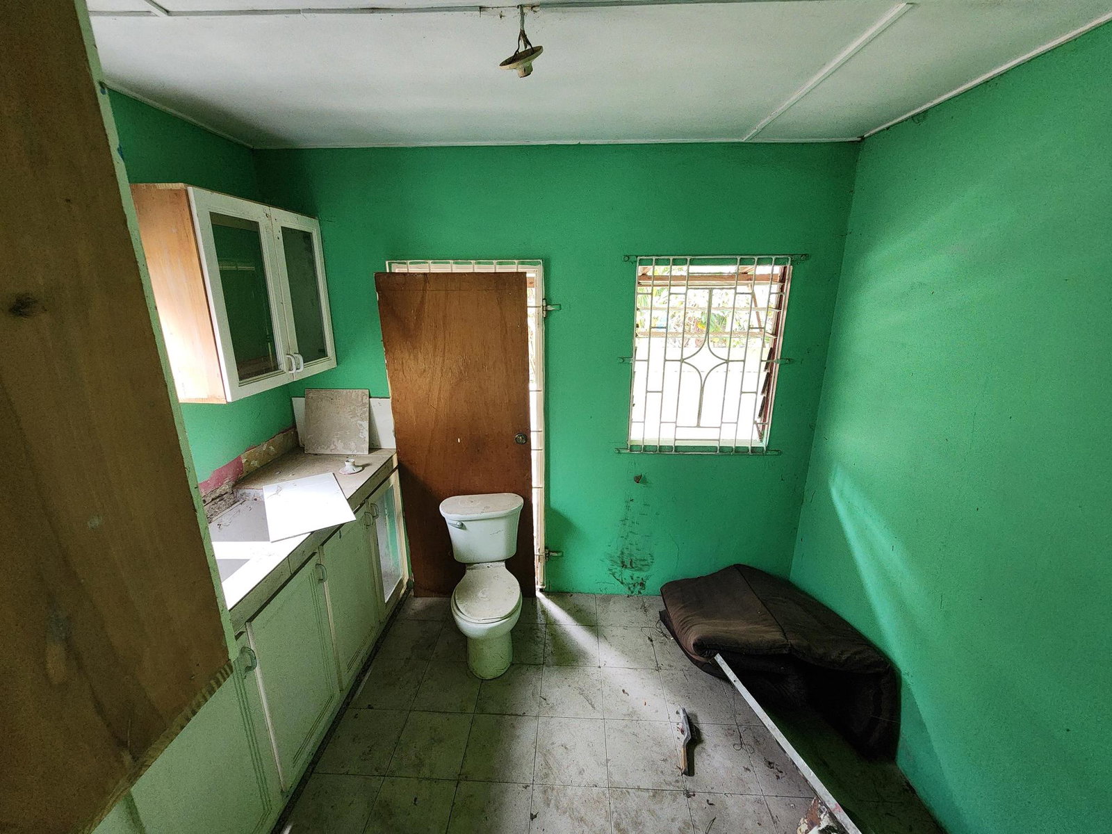 Nineteenth image of 44 Sydenham Avenue in Sydenham, St. Catherine, Jamaica - property is For Sale
