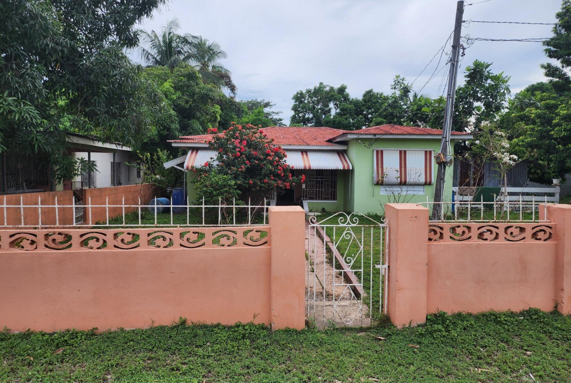 Fifth image of 44 Sydenham Avenue in Sydenham, St. Catherine, Jamaica - property is For Sale