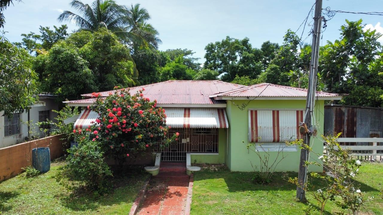 Seventh image of 44 Sydenham Avenue in Sydenham, St. Catherine, Jamaica - property is For Sale