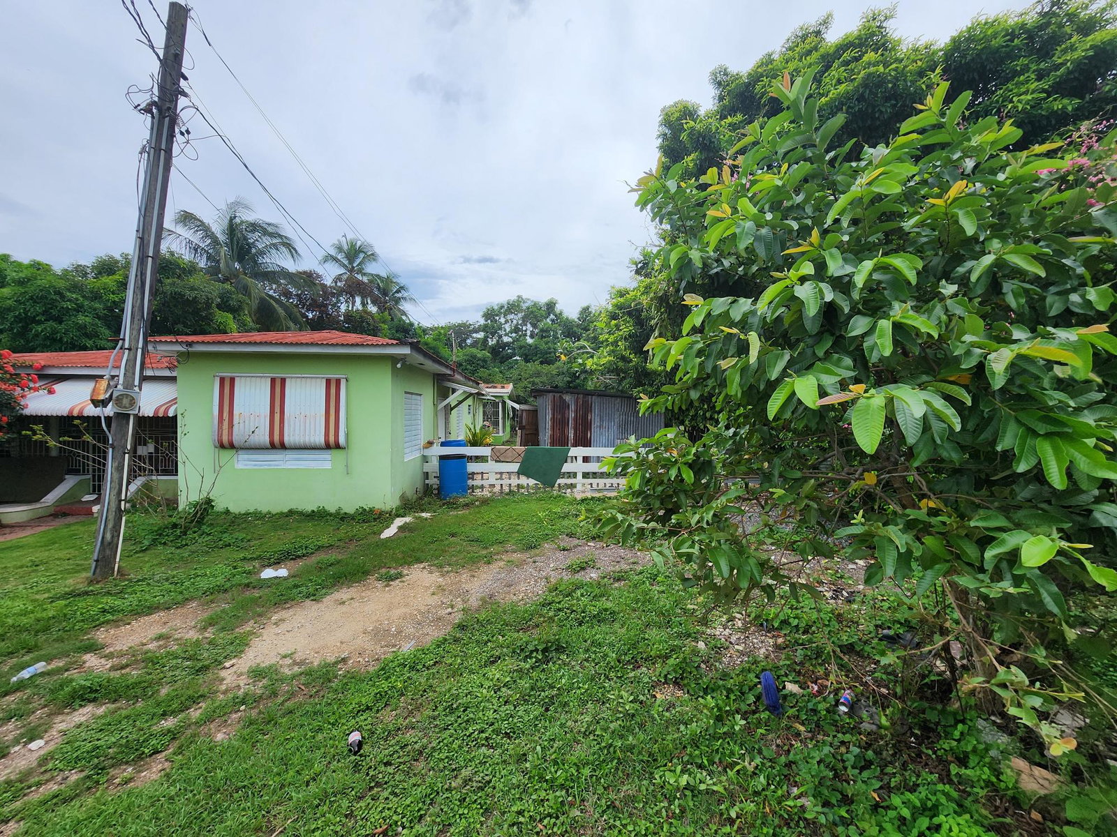 Ninth image of 44 Sydenham Avenue in Sydenham, St. Catherine, Jamaica - property is For Sale