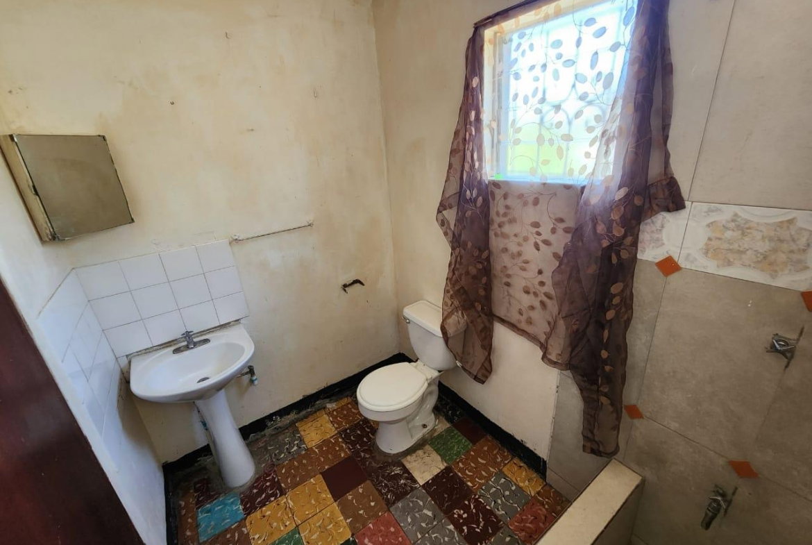 Eighth image of 20 Norman Terrace in Kingston 2, Kingston, Jamaica - property is For Sale