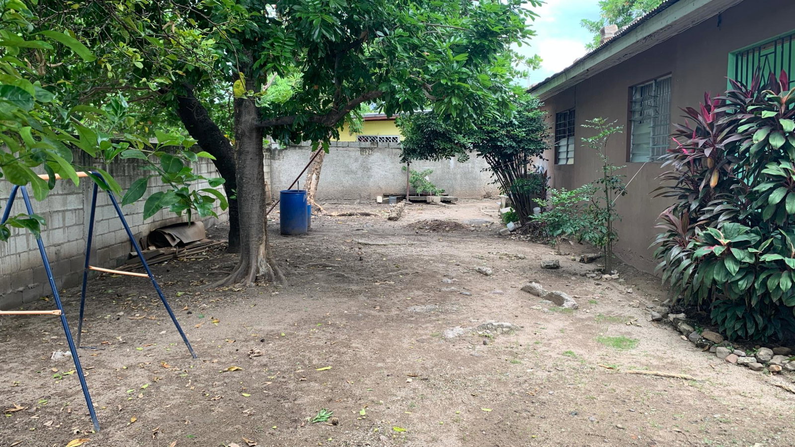 Sixth image of 4 South Road in Kencot, St. Andrew, Jamaica - property is For Sale