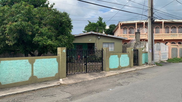 First image of 4 South Road in Kencot, St. Andrew, Jamaica - property is For Sale