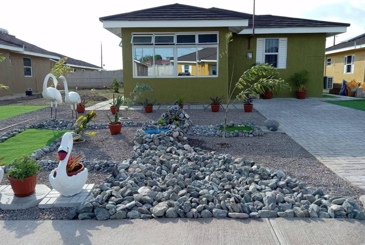 Second image of 259 Colbeck Boulevard in Old Harbour, St. Catherine, Jamaica - property is For Rent