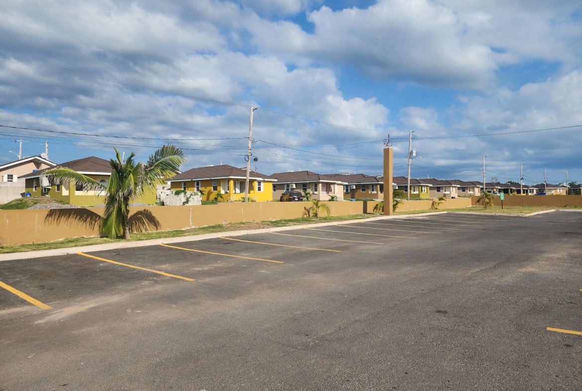Twenty-Seventh image of 259 Colbeck Boulevard in Old Harbour, St. Catherine, Jamaica - property is For Rent