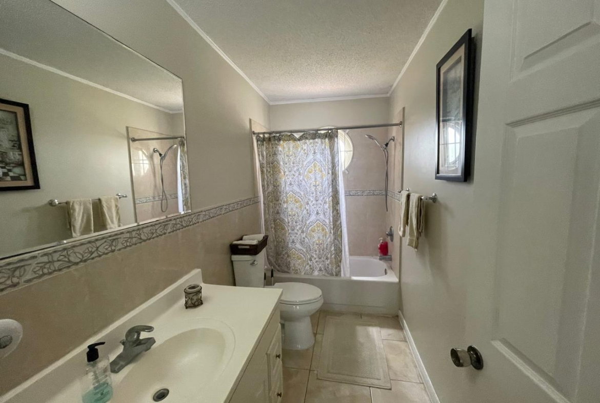 Thirteenth image of 269 Walton Close in Greater Portmore, St. Catherine, Jamaica - property is For Rent