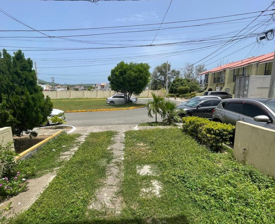 Twenty-Second image of 269 Walton Close in Greater Portmore, St. Catherine, Jamaica - property is For Rent
