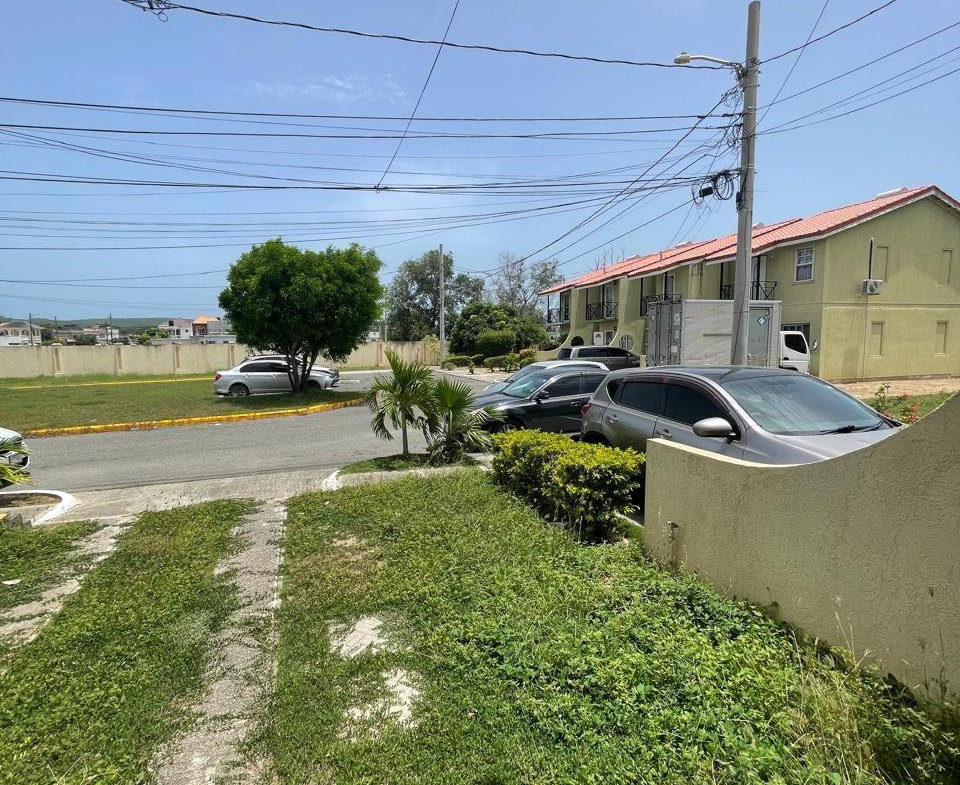 Twenty-Third image of 269 Walton Close in Greater Portmore, St. Catherine, Jamaica - property is For Rent