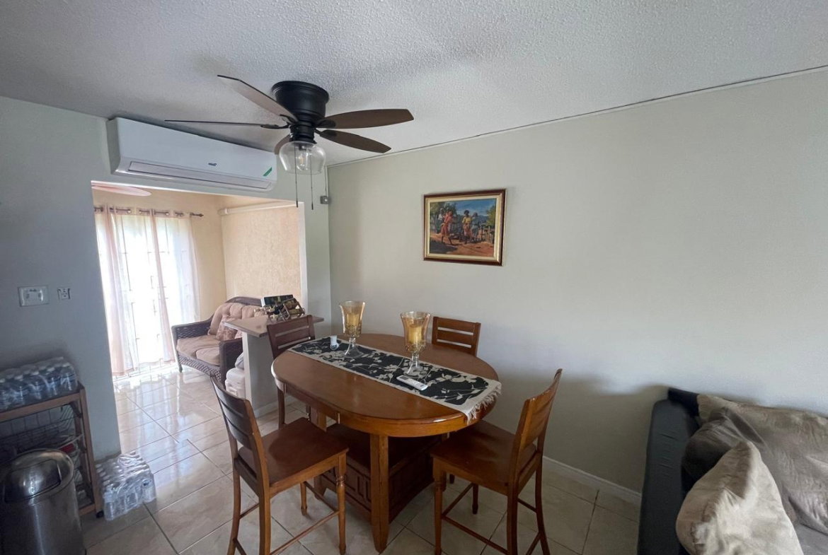 Sixth image of 269 Walton Close in Greater Portmore, St. Catherine, Jamaica - property is For Rent