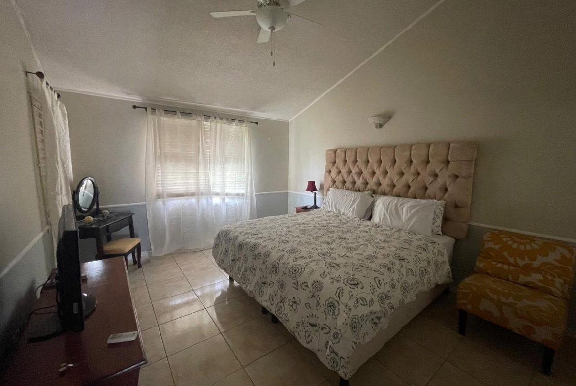 Tenth image of 269 Walton Close in Greater Portmore, St. Catherine, Jamaica - property is For Rent