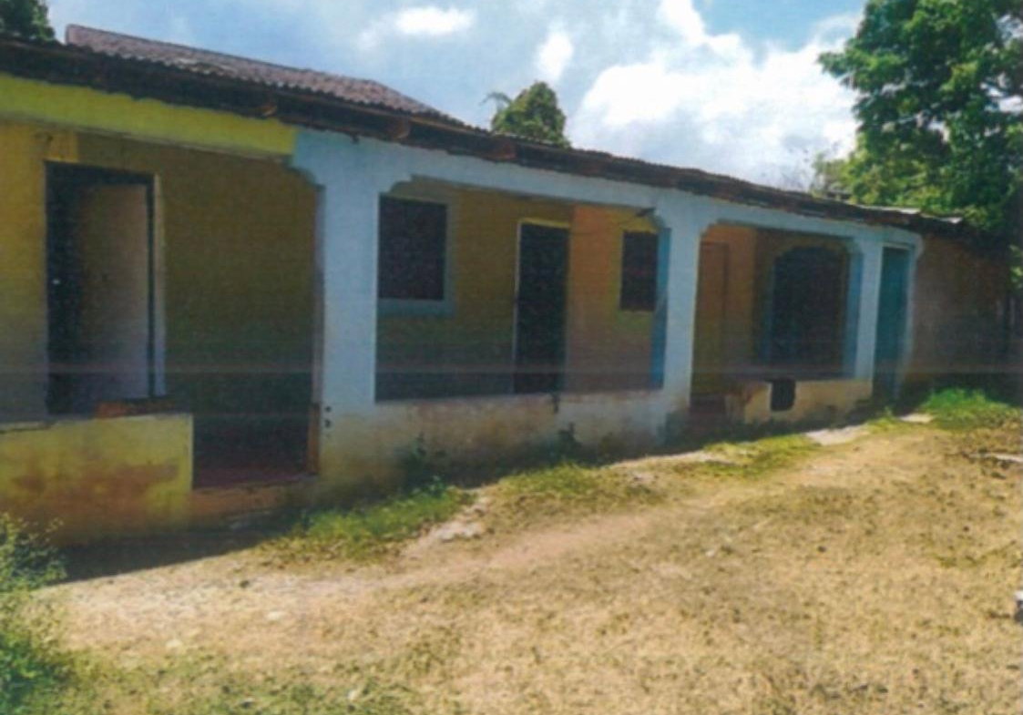 Sixth image of Palmers Cross in May Pen, Clarendon, Jamaica - property is For Sale