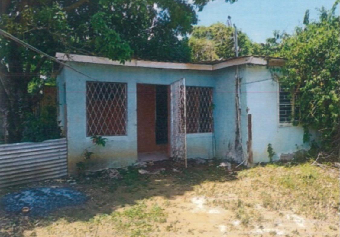 Ninth image of Palmers Cross in May Pen, Clarendon, Jamaica - property is For Sale