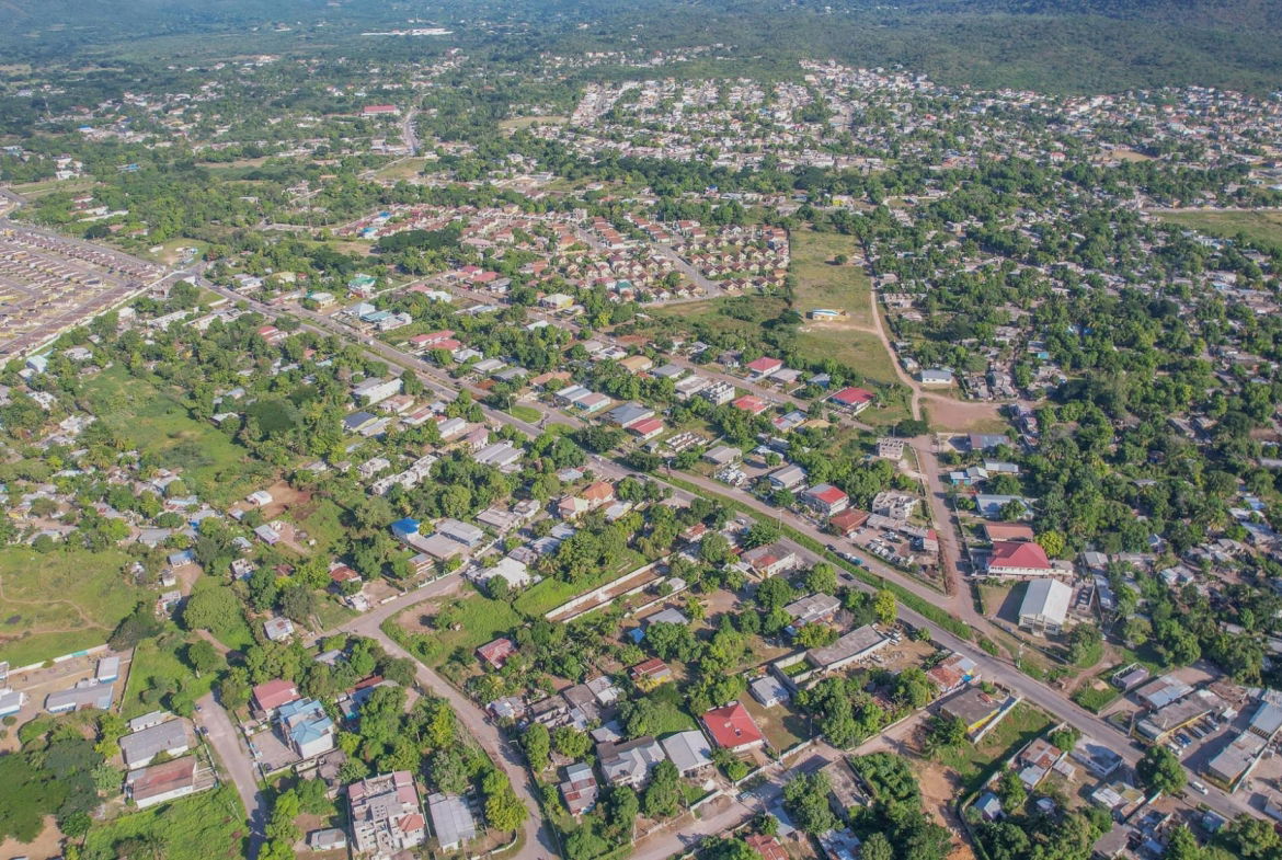 Thirteenth image of 33 Darlington Drive in Old Harbour, St. Catherine, Jamaica - property is For Sale