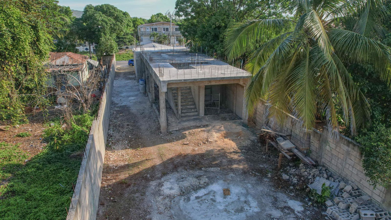 Fourth image of 33 Darlington Drive in Old Harbour, St. Catherine, Jamaica - property is For Sale