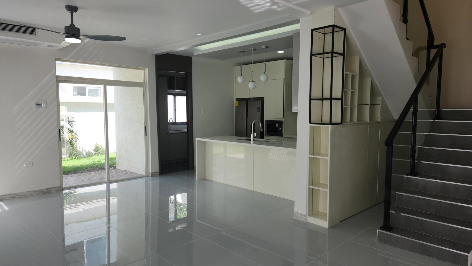 Luxurious-3-Bedroom-Townhouse-for-Sale-at-The-Onyx-Jamaica Second image of 287 The Onyx, Paradisiac Beac in Richmond, St. Ann, Jamaica - property is For Sale