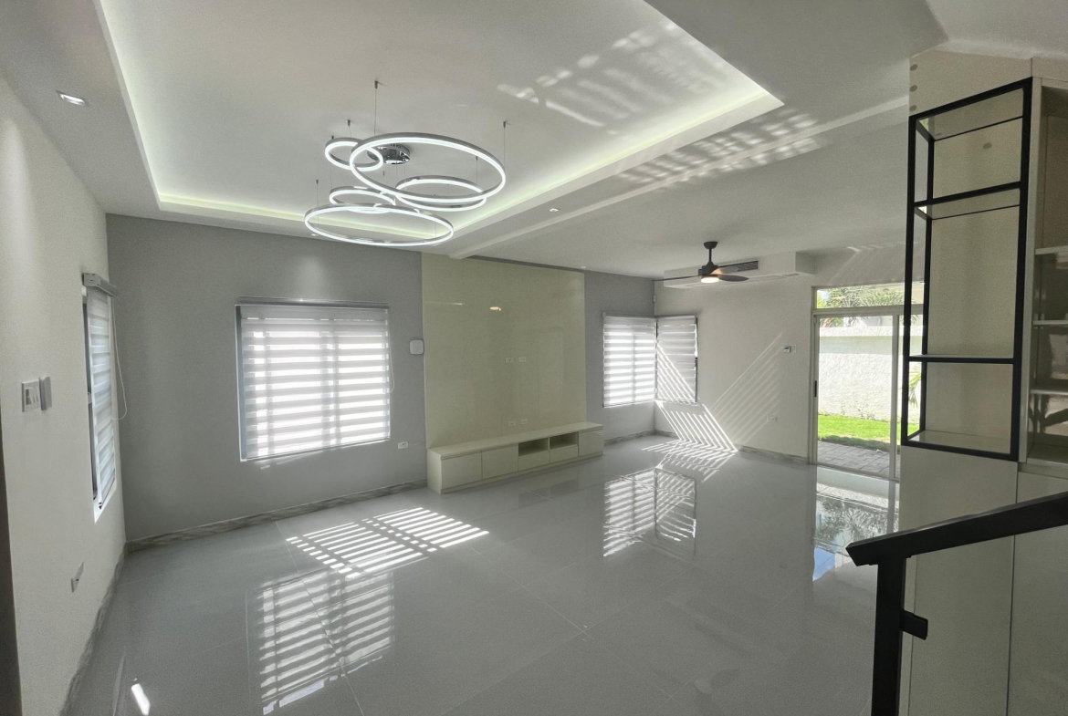 Fifteenth image of 287 The Onyx, Paradisiac Beac in Richmond, St. Ann, Jamaica - property is For Sale