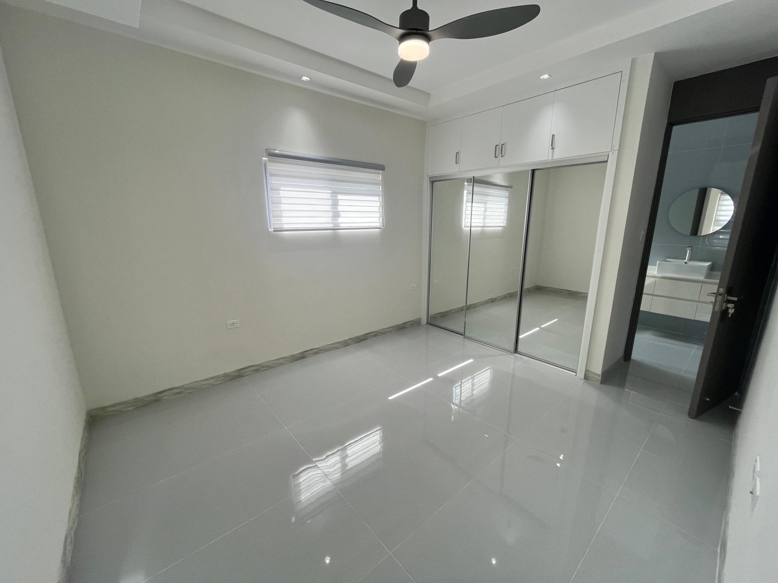 Luxurious-3-Bedroom-Townhouse-for-Sale-at-The-Onyx-Jamaica Twenty-Second image of 287 The Onyx, Paradisiac Beac in Richmond, St. Ann, Jamaica - property is For Sale