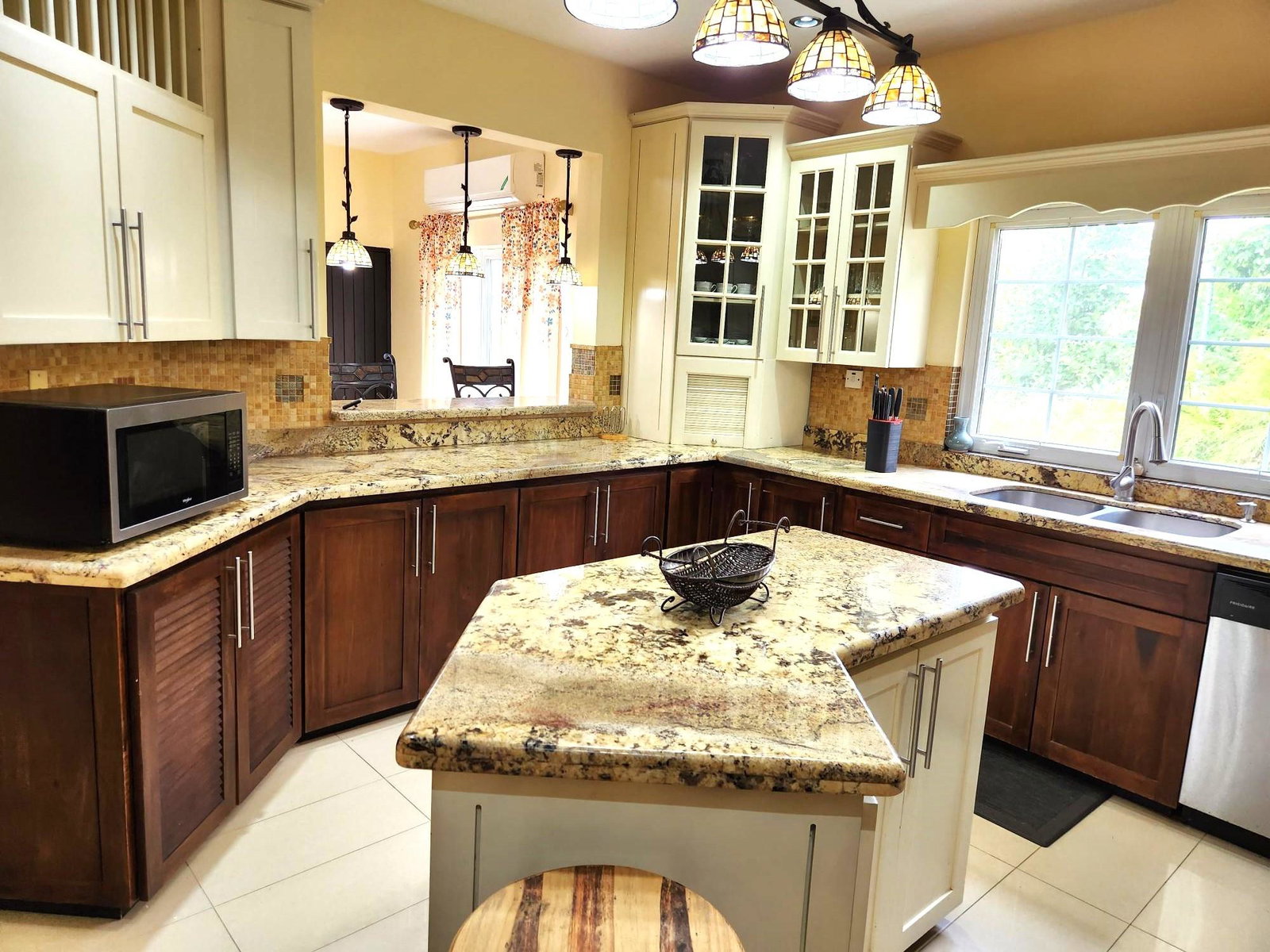 Sixteenth image of 21 Shenstone Drive in Kingston 6, St. Andrew, Jamaica - property is For Rent