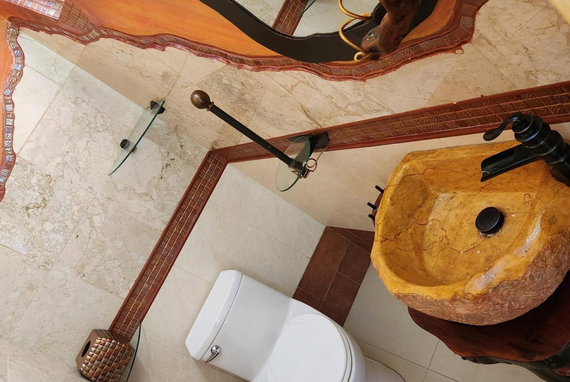 Seventeenth image of 21 Shenstone Drive in Kingston 6, St. Andrew, Jamaica - property is For Rent