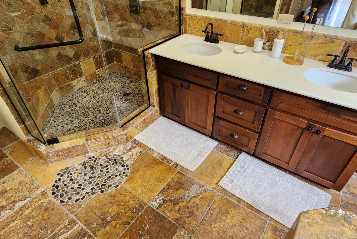 Twenty-Third image of 21 Shenstone Drive in Kingston 6, St. Andrew, Jamaica - property is For Rent