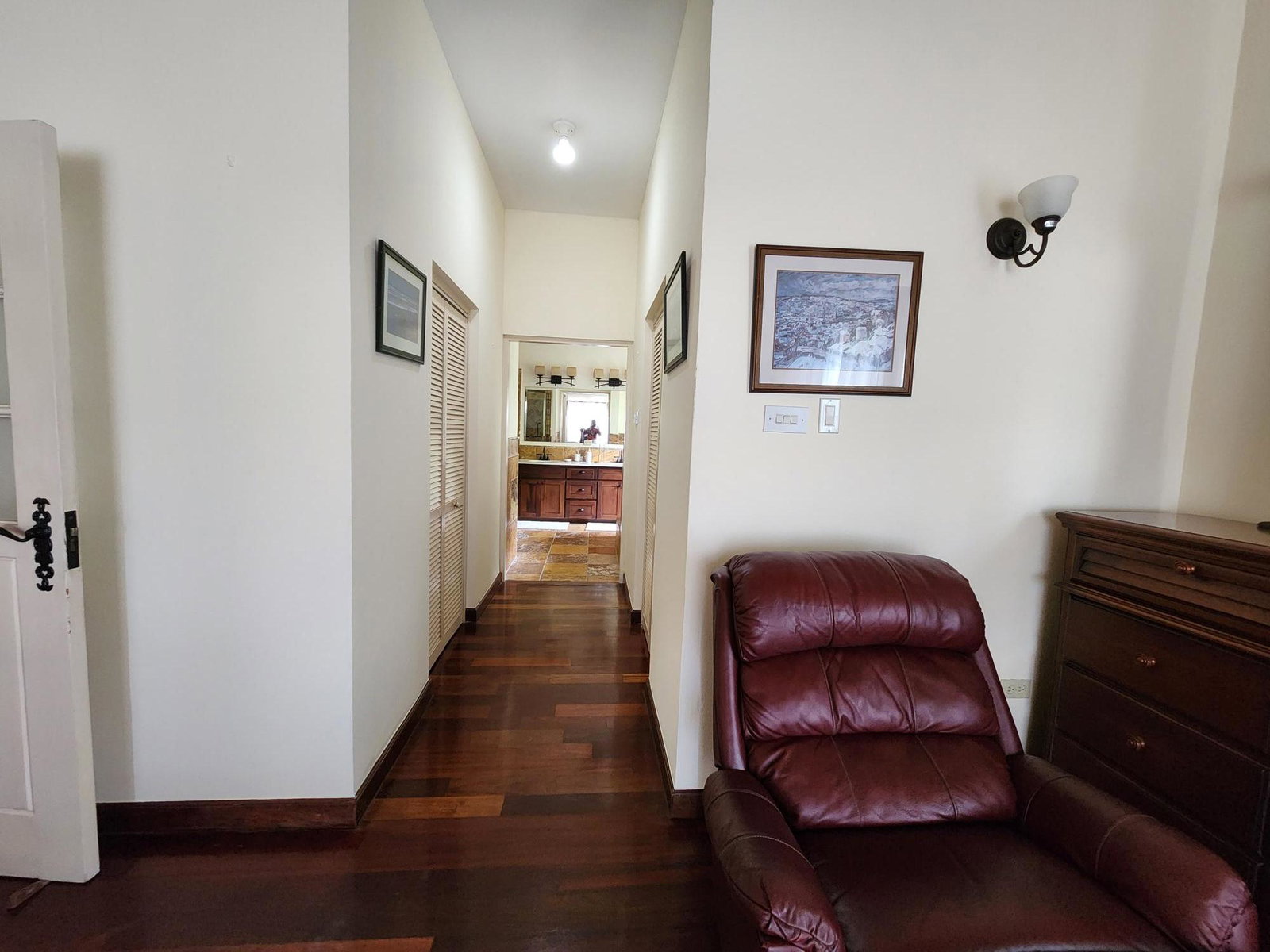 Twenty-Ninth image of 21 Shenstone Drive in Kingston 6, St. Andrew, Jamaica - property is For Rent