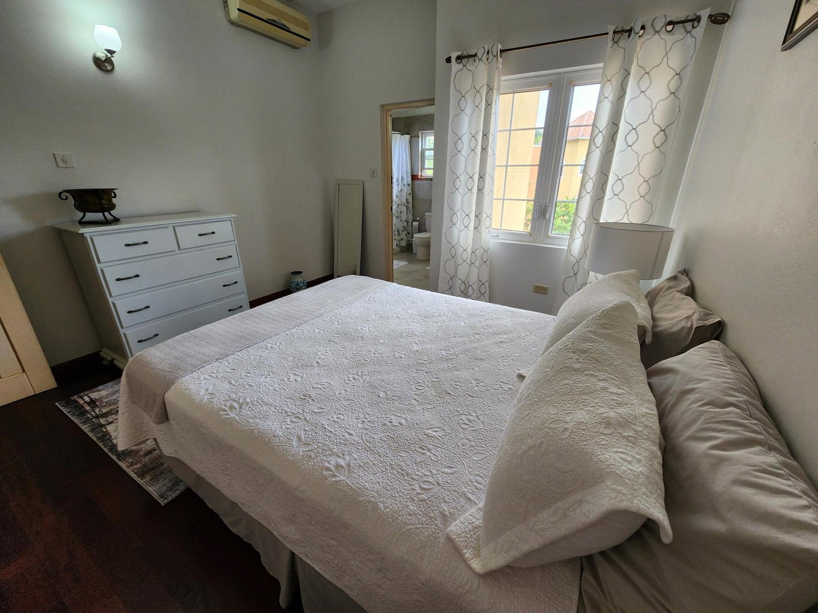 Thirtieth image of 21 Shenstone Drive in Kingston 6, St. Andrew, Jamaica - property is For Rent